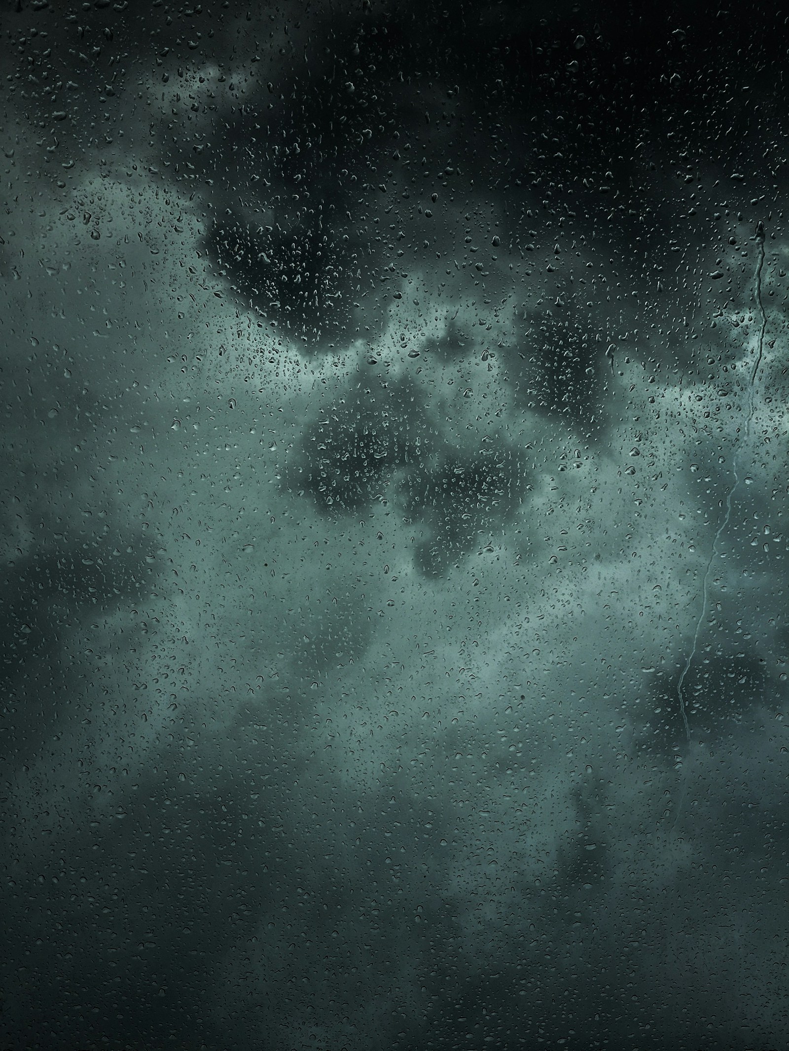 How Weather Shapes a Paddle